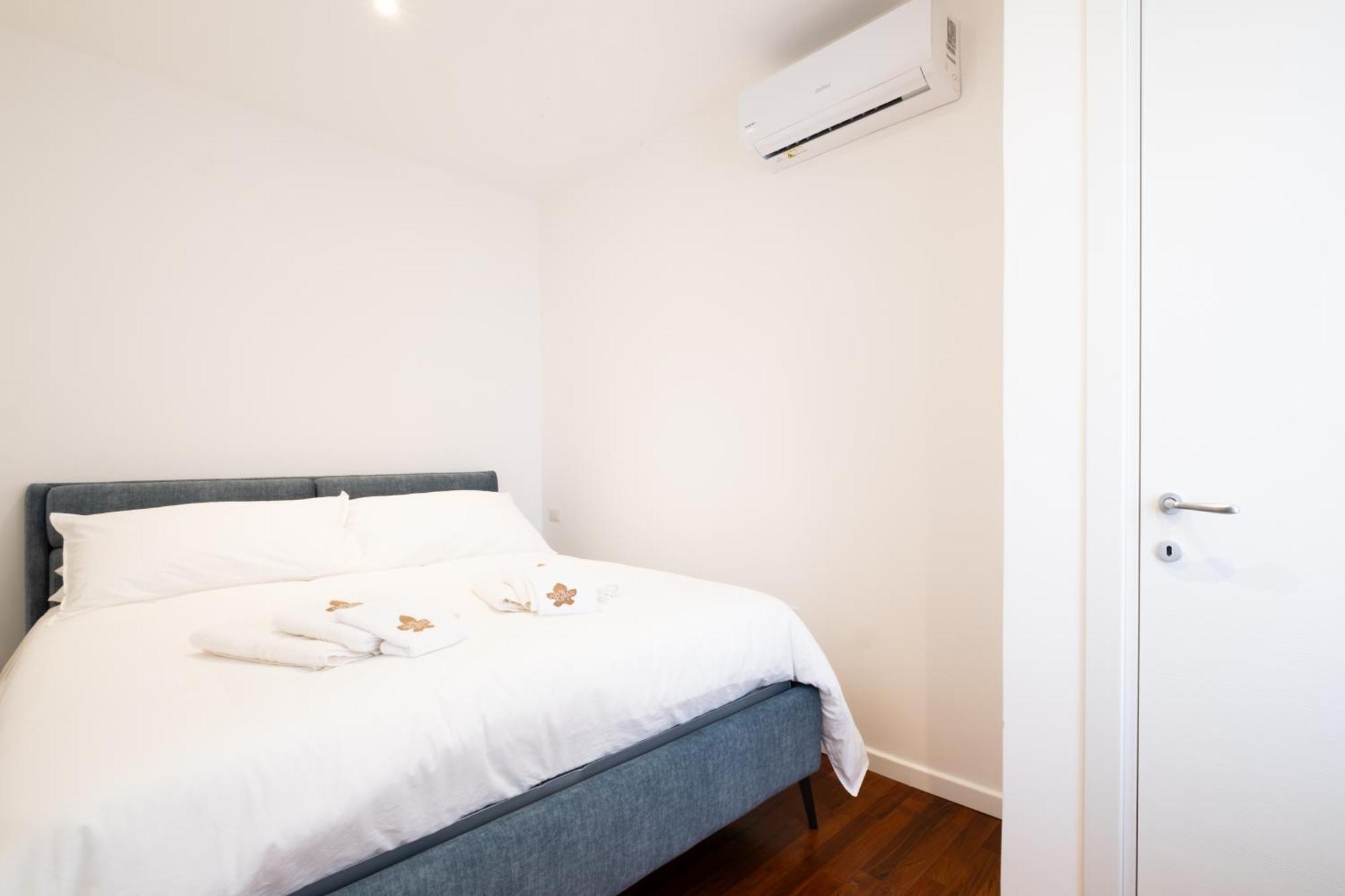 Apartamento The Apulian Loft Bari - Via Celentano Exterior foto